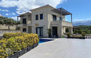4-bedroom villa in Chania for 1,100,000 €