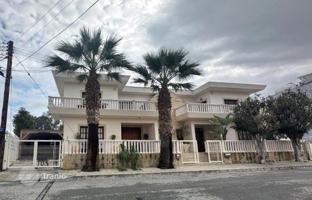 8-bedroom cottage 645 m² in Strovolos for 880,000 €