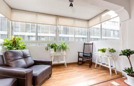 Bright apartment in the center of Alicante for 350,000 €