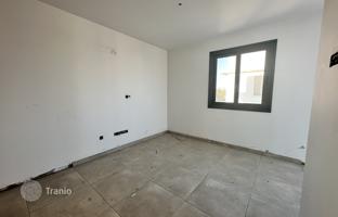 3-room mansion 119 m² in Pervolia for 460,000 €