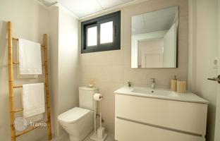 3-bedroom cottage 75 m² in Cox for 239,000 €