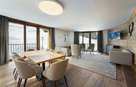 New apartment with a balcony and a parking space, 200 meters from the ski slope, Courchevel, France for 1,680,000 €