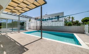 3-bedroom villa in Ayia Napa for 820,000 €