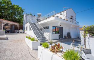 4-bedroom villa 218 m² in Chania for 500,000 €