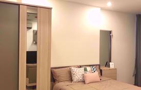 1 bed Condo in Ideo Q Chula-Samyan Mahaphruettharam Sub District for $207,000