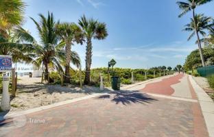2-bedroom apartment 89 m² in Collins Avenue for $600,000