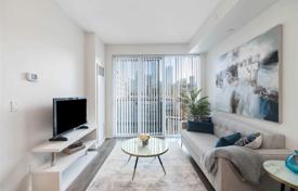 Apartment – Richmond Street West, Old Toronto, Toronto,  Ontario,   Canada for C$999,000