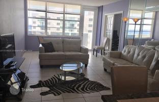 2-bedroom apartments in condo 102 m² in South Ocean Drive for $625,000