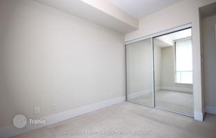 6-bedroom apartment in Etobicoke for C$843,000