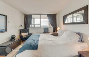 1-bedroom apartment in Yonge Street for C$774,000