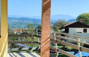 4-room house 208 m² in Pazin for 275,000 €