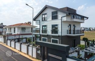 4-bedroom villa 277 m² in Kadriye for 41,646,000 TRY