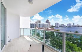 Elite apartment with ocean views in a residence on the first line of the beach, Aventura, Florida, USA for $1,059,000