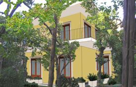 Apartment in a two-storey house with a garden, 500 meters from the sea, Meta, Italy for 550,000 €