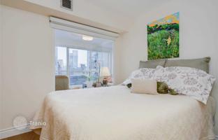6-bedroom apartment in The Esplanade for C$1,300,000