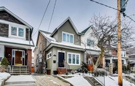 Terraced house – York, Toronto, Ontario,  Canada for C$1,689,000