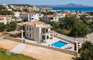 5-bedroom villa 256 m² in Almyrida for 1,100,000 €