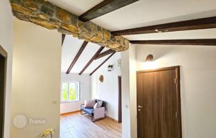 3-bedroom house 192 m² in Lopar for 450,000 €