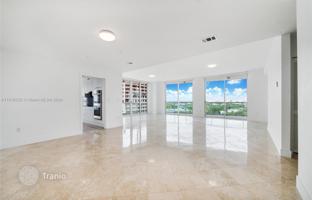 2-bedroom apartments in condo 177 m² in South Bayshore Drive for $2,100,000