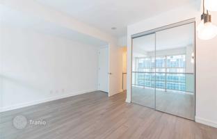 5-bedroom apartment in Blue Jays Way for C$1,126,000