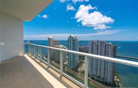 Stylish apartment with ocean views in a residence on the first line of the beach, Miami, Florida, USA for $800,000