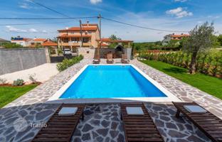 3-room house 130 m² in Porec for 580,000 €