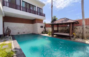 3-bedroom villa 339 m² in Jalan Umalas for $675,000