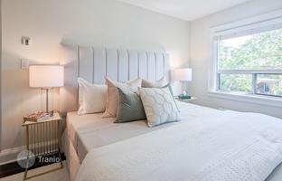 9-bedroom townhouse in Logan Avenue for C$1,426,000