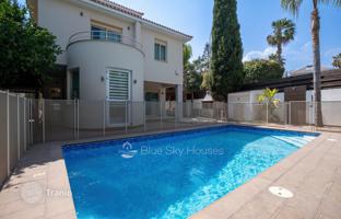 5-bedroom cottage in Limassol for 2,570,000 €