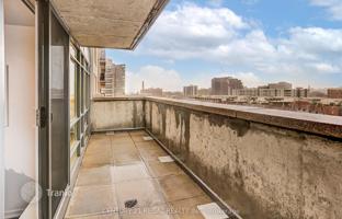 4-bedroom apartment in Old Toronto for C$771,000