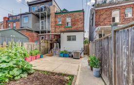 Terraced house – Old Toronto, Toronto, Ontario,  Canada for C$1,144,000