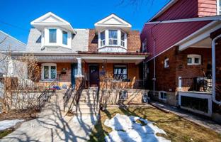 6-bedroom townhouse in York for C$1,187,000