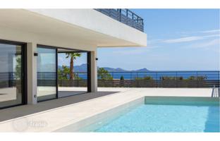 7-bedroom villa in Roquebrune-sur-Argens for 4,890,000 €