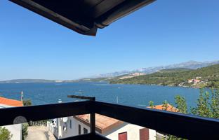 5-bedroom house 196 m² in Zadar County for 380,000 €