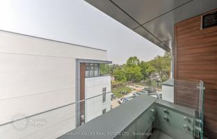 10-bedroom townhouse in North York for C$2,530,000