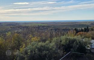 Land plot 1,473 m² in Buje for 240,000 €