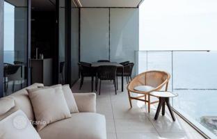 2-bedroom apartment 107 m² in Mouttagiaka for 1,580,000 €
