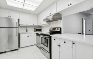 5-bedroom apartment in Yonge Street for C$797,000