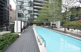 Apartment – Charles Street East, Old Toronto, Toronto,  Ontario,   Canada for C$705,000