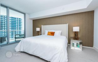 1-bedroom apartments in condo 78 m² in South Ocean Drive for $715,000