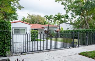 5-bedroom house 196 m² in Miami for $1,290,000