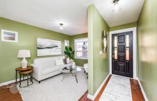 6-bedroom townhouse in East York for C$1,536,000