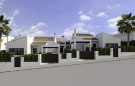 Villa in a new development next to the golf course in Algorfa for 535,000 €