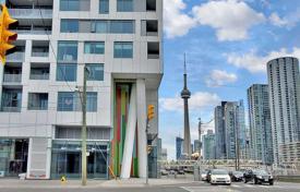 Apartment – Bathurst Street, Toronto, Ontario,  Canada for C$802,000