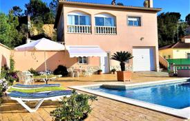 Cozy villa with a swimming pool and a view of the mountains near the beach, Lloret de Mar, Spain for 312,000 €