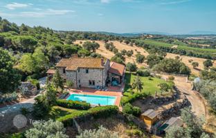 6-bedroom country house 655 m² in Scansano for 1,850,000 €