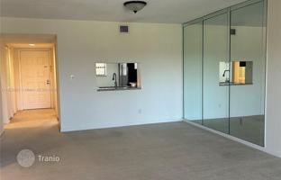 2-bedroom apartments in condo 120 m² in Weston for $350,000