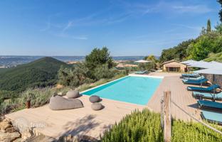 7-bedroom country house 856 m² in Orvieto for 1,850,000 €
