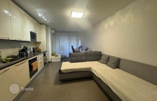 Two-bedroom furnished apartment in Menton, Cote d'Azur, France for 425,000 €