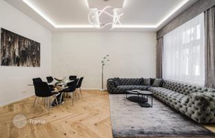 Stylish two-bedroom apartment with river views in Belváros-Lipotváros, Budapest, Hungary for 863,000 €